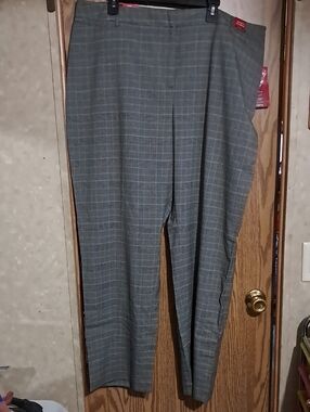 Kohl's Gray Plaid Women's Straight-Leg Dress Pants Sz 20W